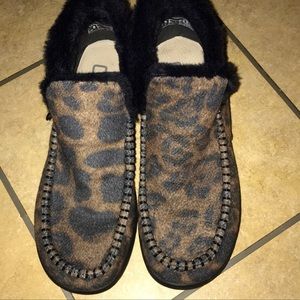 Hey Dude women’s Denny ankle boots leopard